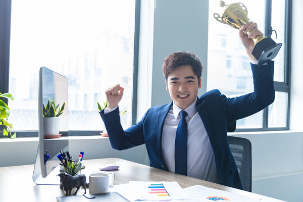 合理控制薪酬成本，提高企業(yè)利潤與員工福利水平