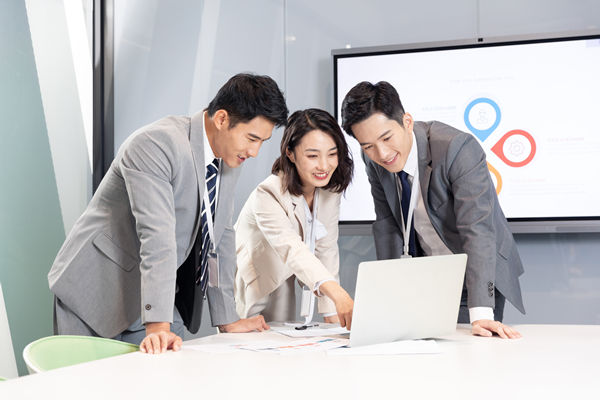 精益人才發(fā)展：培養(yǎng)專業(yè)人才，推動(dòng)企業(yè)持續(xù)發(fā)展