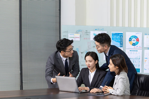 精益人才發(fā)展：培養(yǎng)專業(yè)人才，推動(dòng)企業(yè)持續(xù)發(fā)展