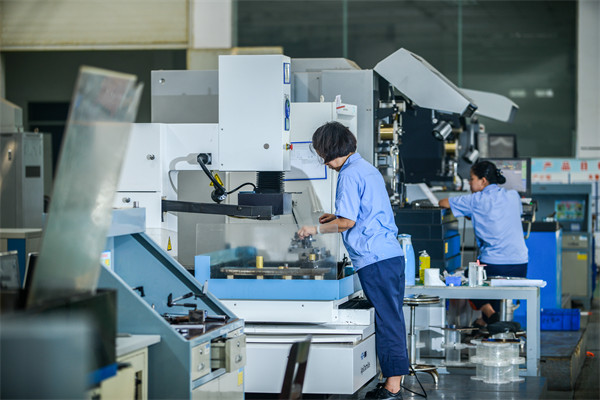 制造業(yè)管理新策略，引領企業(yè)高效運營，提升競爭力
