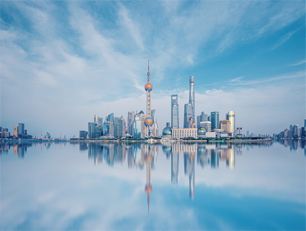 集團(tuán)管控引領(lǐng)企業(yè)轉(zhuǎn)型升級(jí)，實(shí)現(xiàn)可持續(xù)發(fā)展目標(biāo)
