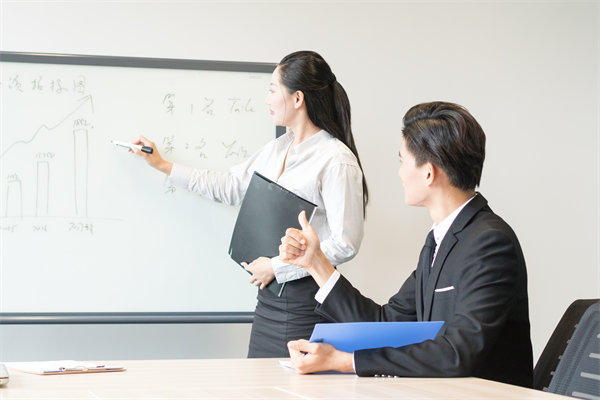 深化人力資源培訓，打造高素質專業(yè)化人才團隊