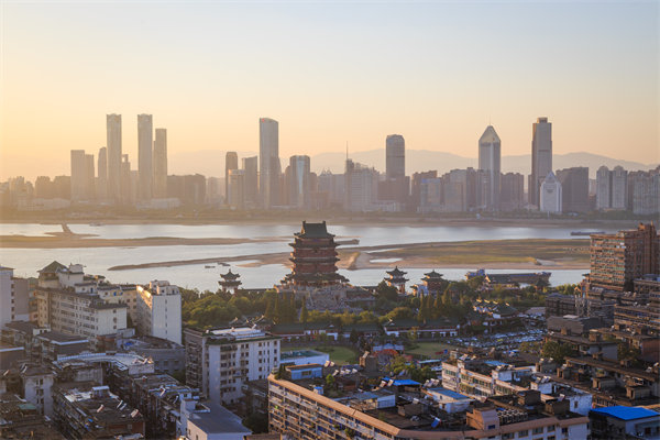 南昌本土管理咨詢公司如何打造差異化服務，贏得市場認可？
