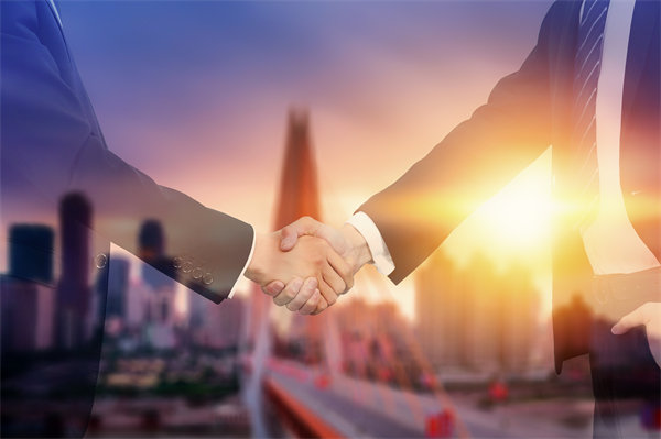 如何利用精益供應(yīng)鏈策略增強(qiáng)企業(yè)的抗風(fēng)險(xiǎn)能力？