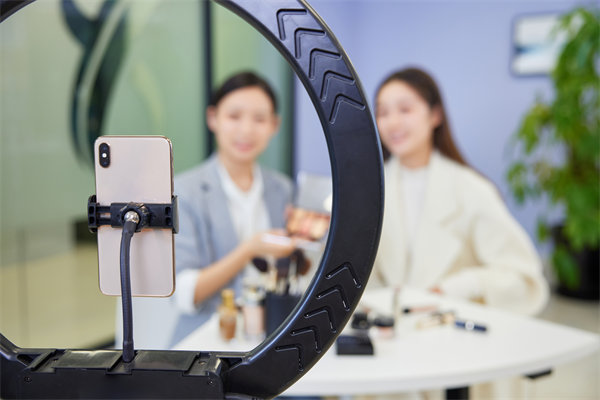 如何制定有效的營(yíng)銷(xiāo)策略，以提升品牌影響力？