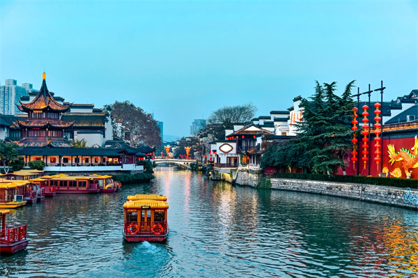 南京管理咨詢機(jī)構(gòu)如何提供前瞻性戰(zhàn)略規(guī)劃建議？