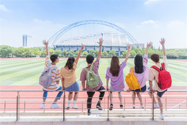 校園招聘嚴(yán)禁限定985和211高校，對(duì)制造業(yè)有哪些啟示？