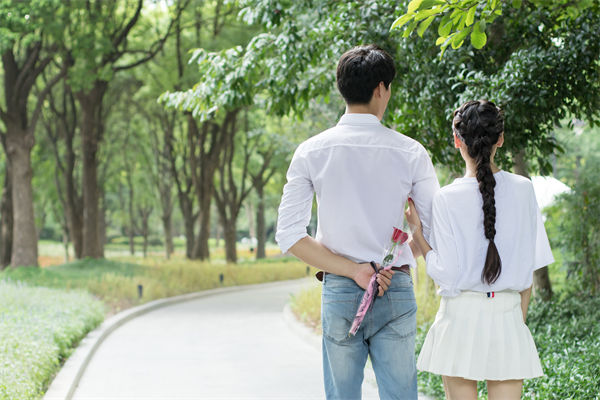 廣東一公司發(fā)錢鼓勵員工談戀愛，品牌營銷怎么看？