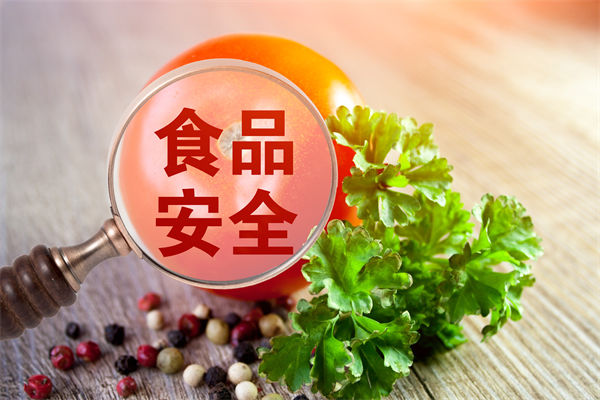老板直播吃自家黃燜雞：想證明清白，品牌營銷怎么看？