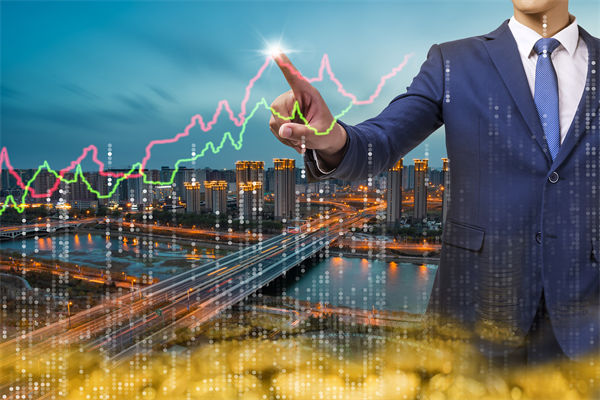 市場(chǎng)瞬息萬(wàn)變，企業(yè)戰(zhàn)略該如何靈活調(diào)整以搶占先機(jī)？