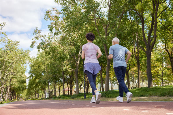 中國(guó)人均預(yù)期壽命79歲，對(duì)企業(yè)文件有何啟示？